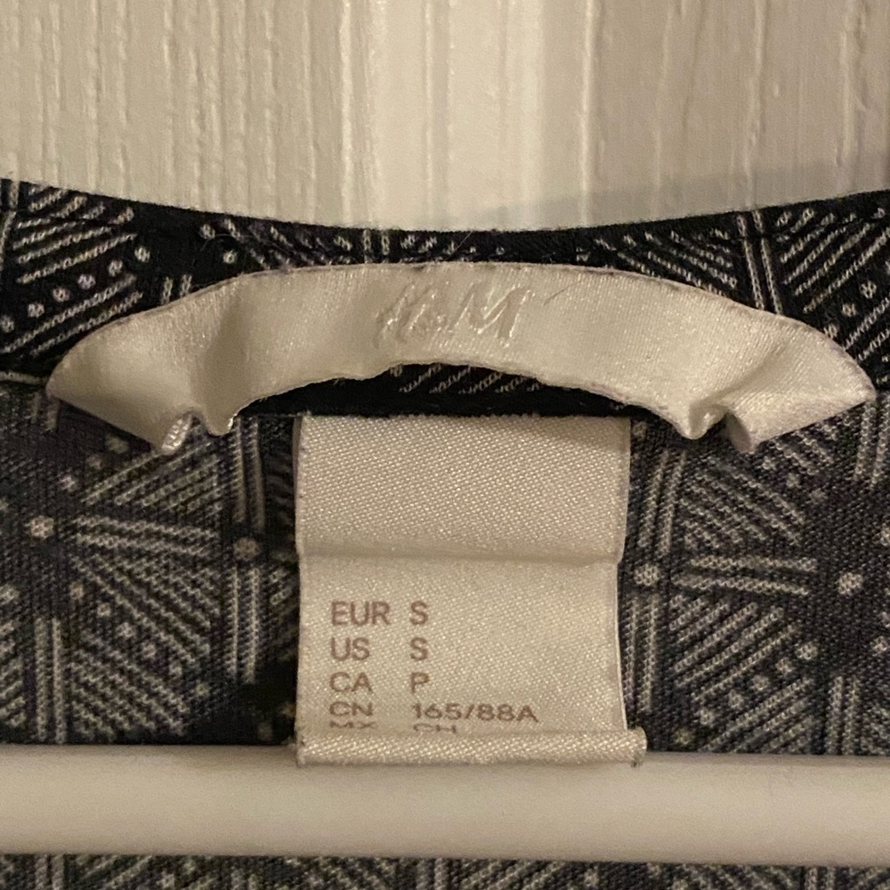 Blouse - Picture 2 of 2